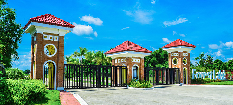 Forest Lake Memorial Park, Pozorrubio, Pangasinan. The beautiful entrance of Forest Lake Memorial Park in Pozzorubio, invites visitors to reflect on cherished memories amidst a peaceful setting.
